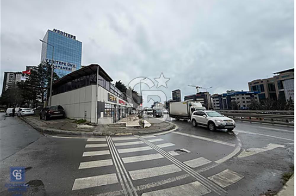 E5 Üzerinde FSM & Yeditepe Hastaneleri Yanı Satılık Ticari Bina