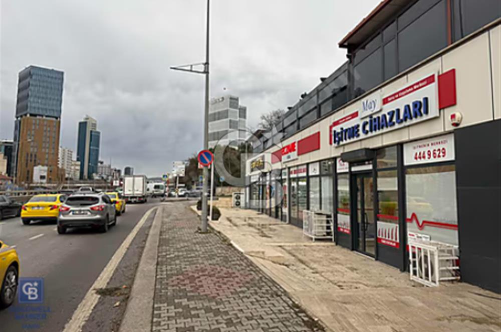 E5 Üzerinde FSM & Yeditepe Hastaneleri Yanı Satılık Ticari Bina