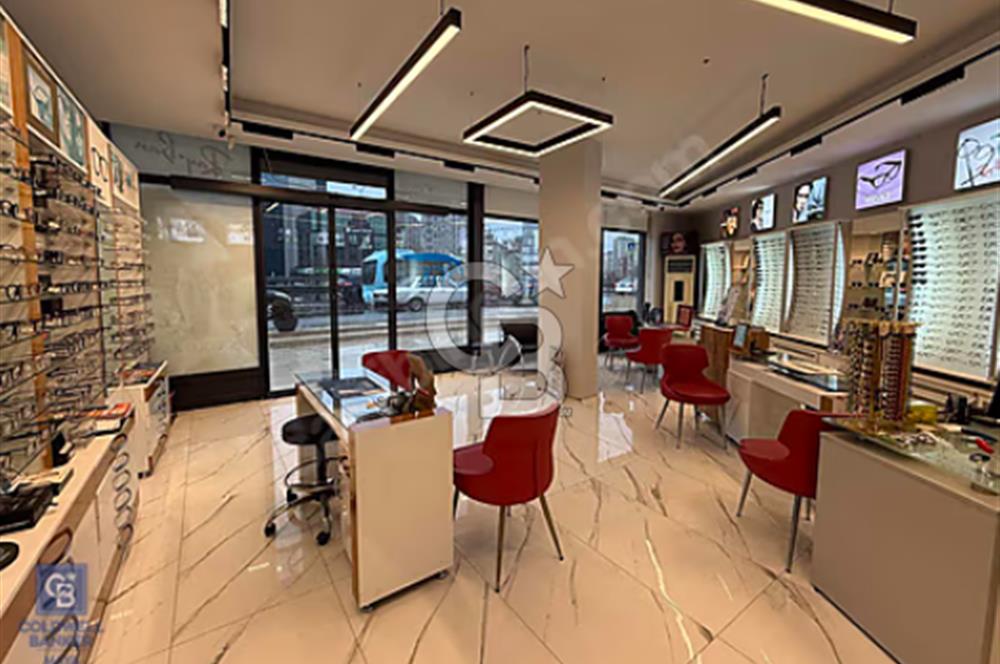 E5 Üzerinde FSM & Yeditepe Hastaneleri Yanı Satılık Ticari Bina