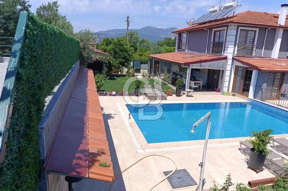 TEK VİLLA FİYATINA İKİ LÜKS VİLLA!! HUZUR, KONFOR VE İYİ KONUM!!