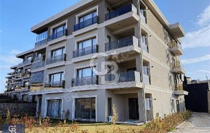Başiskele Yuvacıkta Site İçinde 186 m² 3+1 Satılık Bahçe Daire