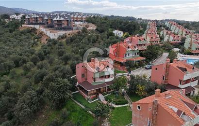 EZİNE TAVAKLI İSKELESİ, HAVUZLU SİTEDE 4+1 EŞYALI SATILIK YAZLIK