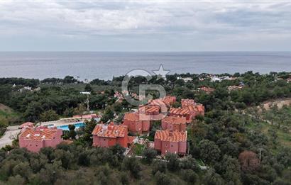 EZİNE TAVAKLI İSKELESİ, HAVUZLU SİTEDE 4+1 EŞYALI SATILIK YAZLIK