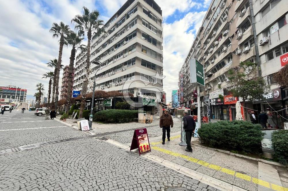 Kemeraltı saat kulesi yakını satılık dükkan