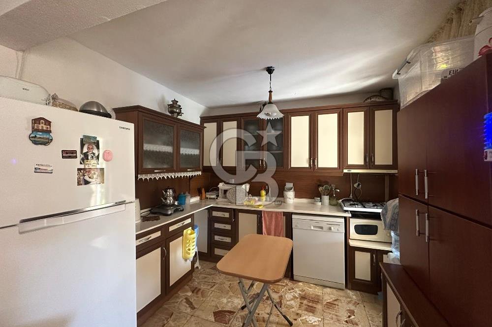 AYVACIK AHMETÇE EŞSİZ KONUMDA DENİZE 40 MT SATILIK VİLLA & ARAZİ