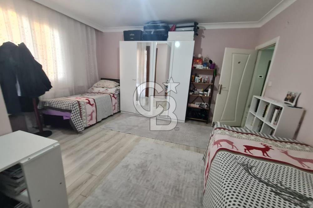 Yenidoğan 'da satılık geniş ara kat daire