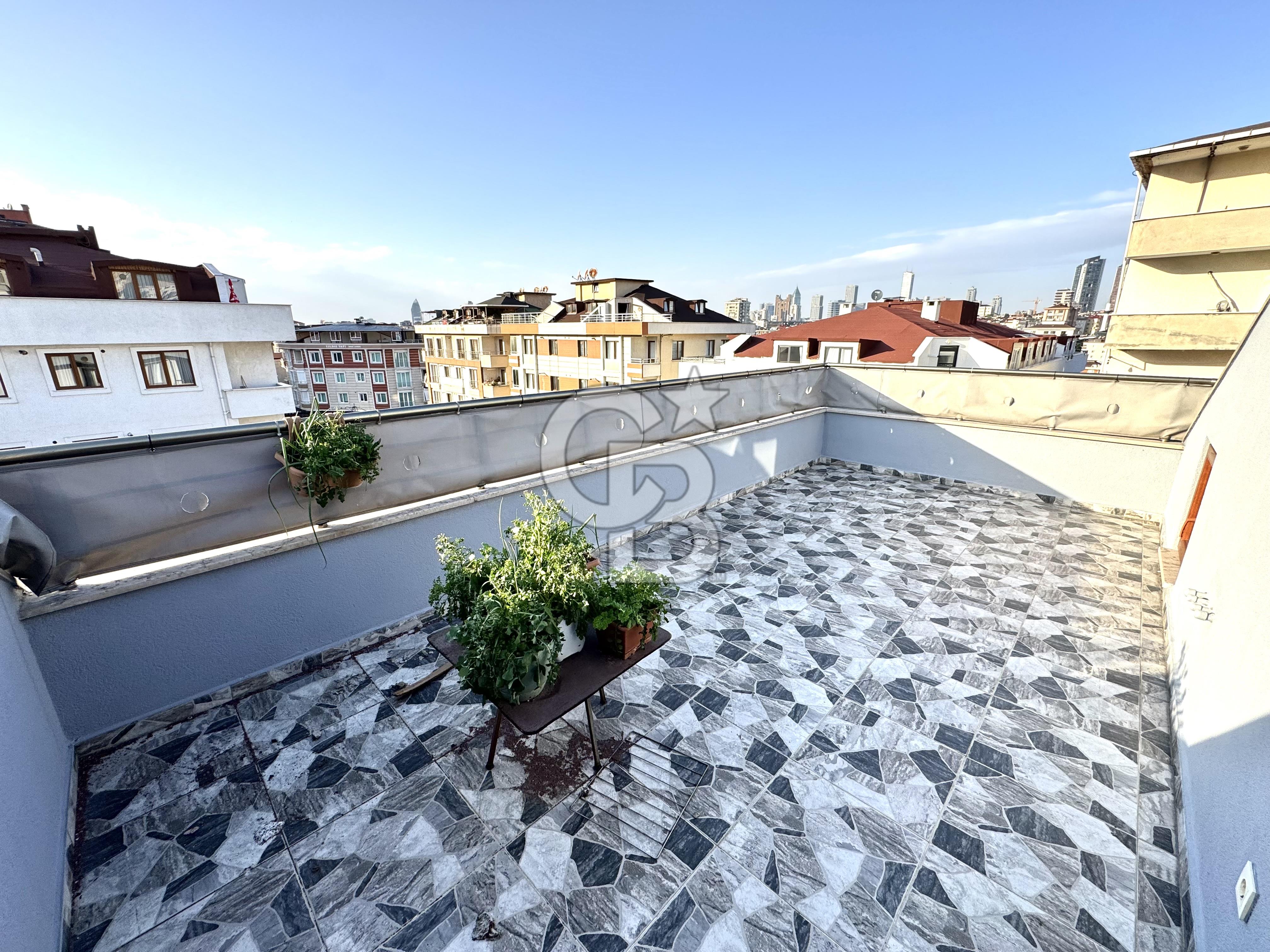 Kat Mülkiyetli | Güneş Alan | Teraslı | Üst Girişli Dubleks