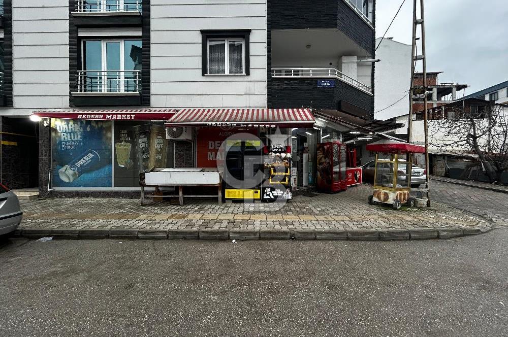 İlkadım Kışla mah. Tabela değeri yüksek Satılık kiracılı dükkan
