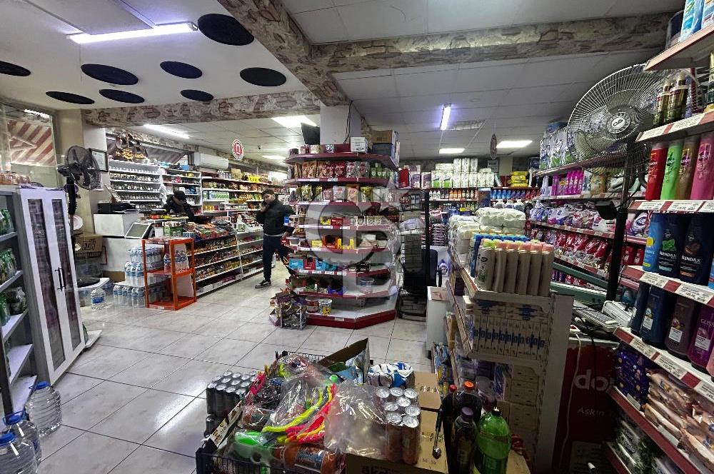 İlkadım Kışla mah. Tabela değeri yüksek Satılık kiracılı dükkan