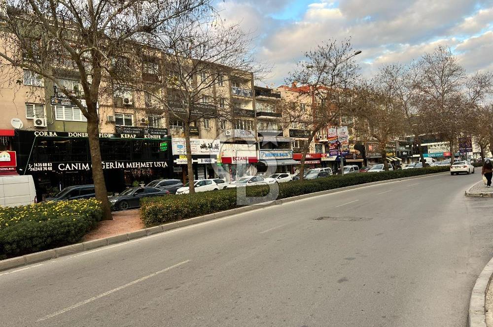 Bayraklı Adalet Mah Cadde Üzeri 2+1 Ara Kat Daire