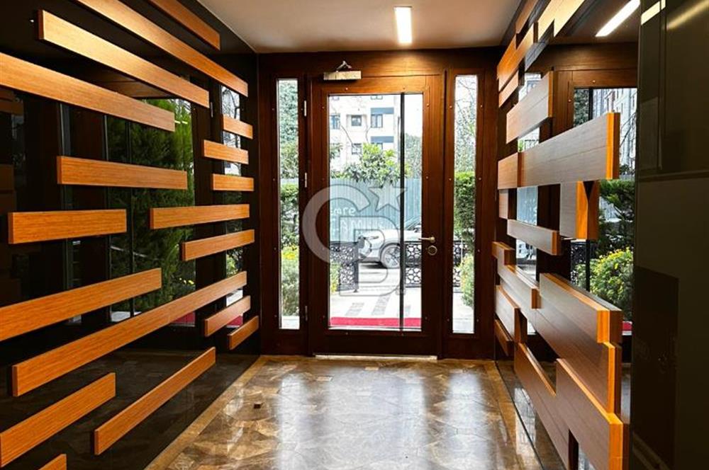 Kadıköy Suadiye Mahallesi Kiralık Kapalı Otoparklı 3+1 Daire