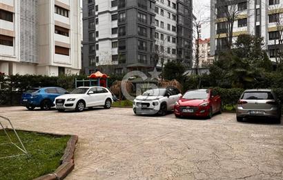 Kadıköy Suadiye Mahallesi Kiralık Kapalı Otoparklı 3+1 Daire