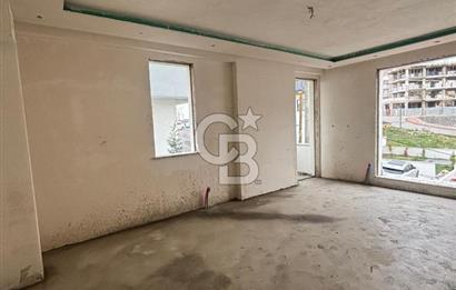 CB Fly'da Ragıp Demirkol Bulv. Deniz Manzaralı 2+1 Ara Kat