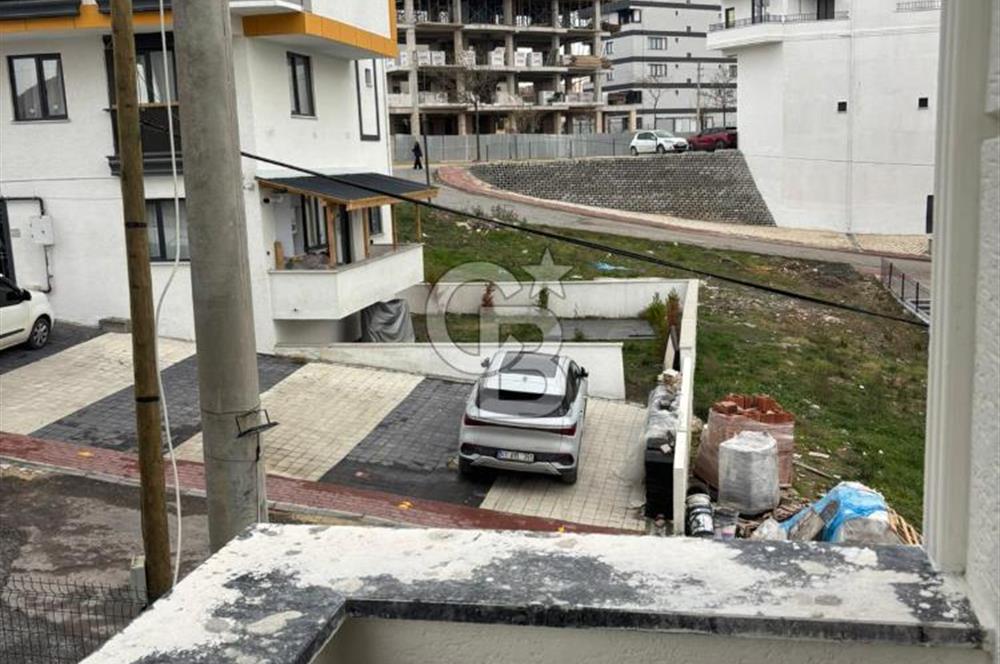 CB Fly'da Ragıp Demirkol Bulv. Deniz Manzaralı 2+1 Ara Kat