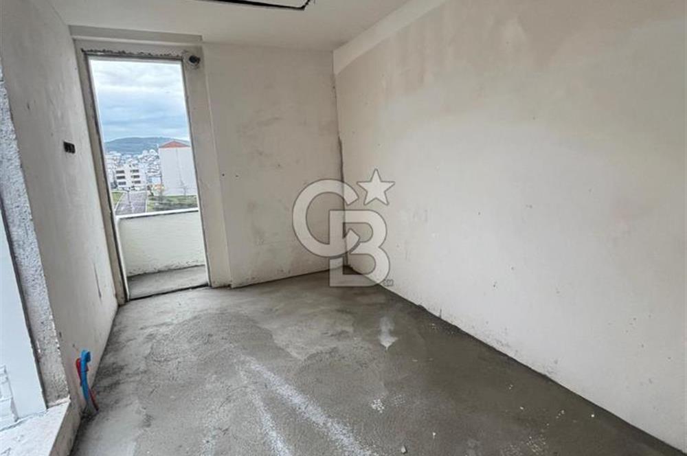 CB Fly'da Ragıp Demirkol Bulv. Deniz Manzaralı 2+1 Ara Kat