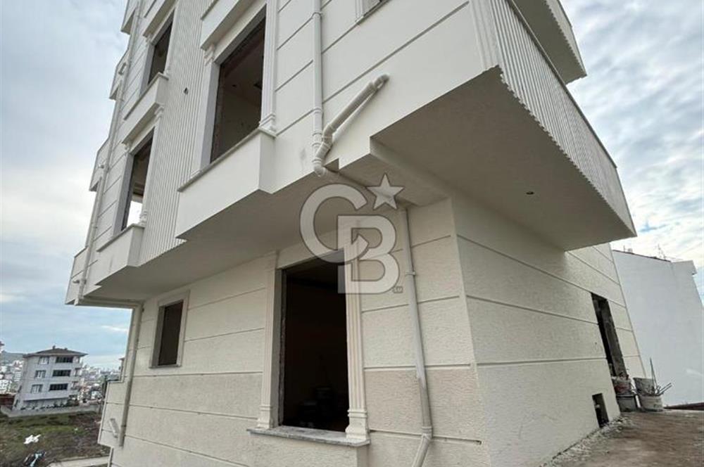 CB Fly'da Ragıp Demirkol Bulv. Deniz Manzaralı 2+1 Ara Kat