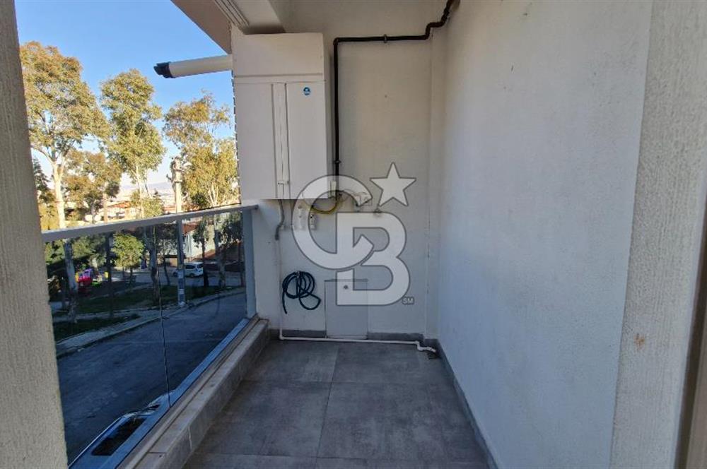 İzmir Buca Dumlupınar İnönü Mh. Satılık 2+1 83m² Daire CB PH
