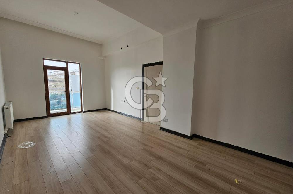 BAĞLICA'DA MERKEZİ KONUMDA , BOYALI MASRAFSIZ KİRALIK 4+1 DAİRE