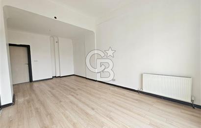 BAĞLICA'DA MERKEZİ KONUMDA , BOYALI MASRAFSIZ KİRALIK 4+1 DAİRE