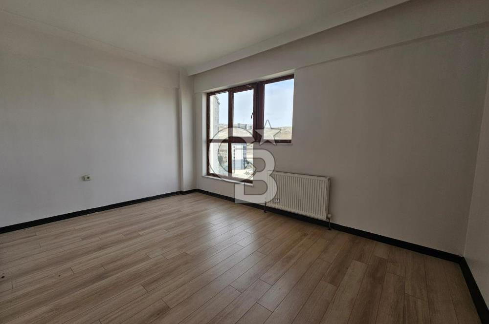 BAĞLICA'DA MERKEZİ KONUMDA , BOYALI MASRAFSIZ KİRALIK 4+1 DAİRE