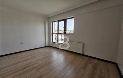 BAĞLICA'DA MERKEZİ KONUMDA , BOYALI MASRAFSIZ KİRALIK 4+1 DAİRE