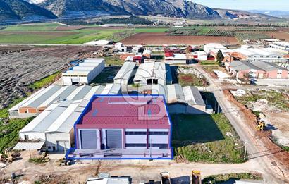 AKHİSAR YENİ SANAYİ SİTESİNDE SATILIK FABRİKA