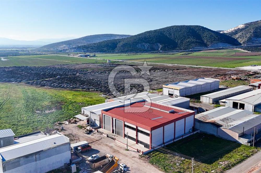 AKHİSAR YENİ SANAYİ SİTESİNDE SATILIK FABRİKA