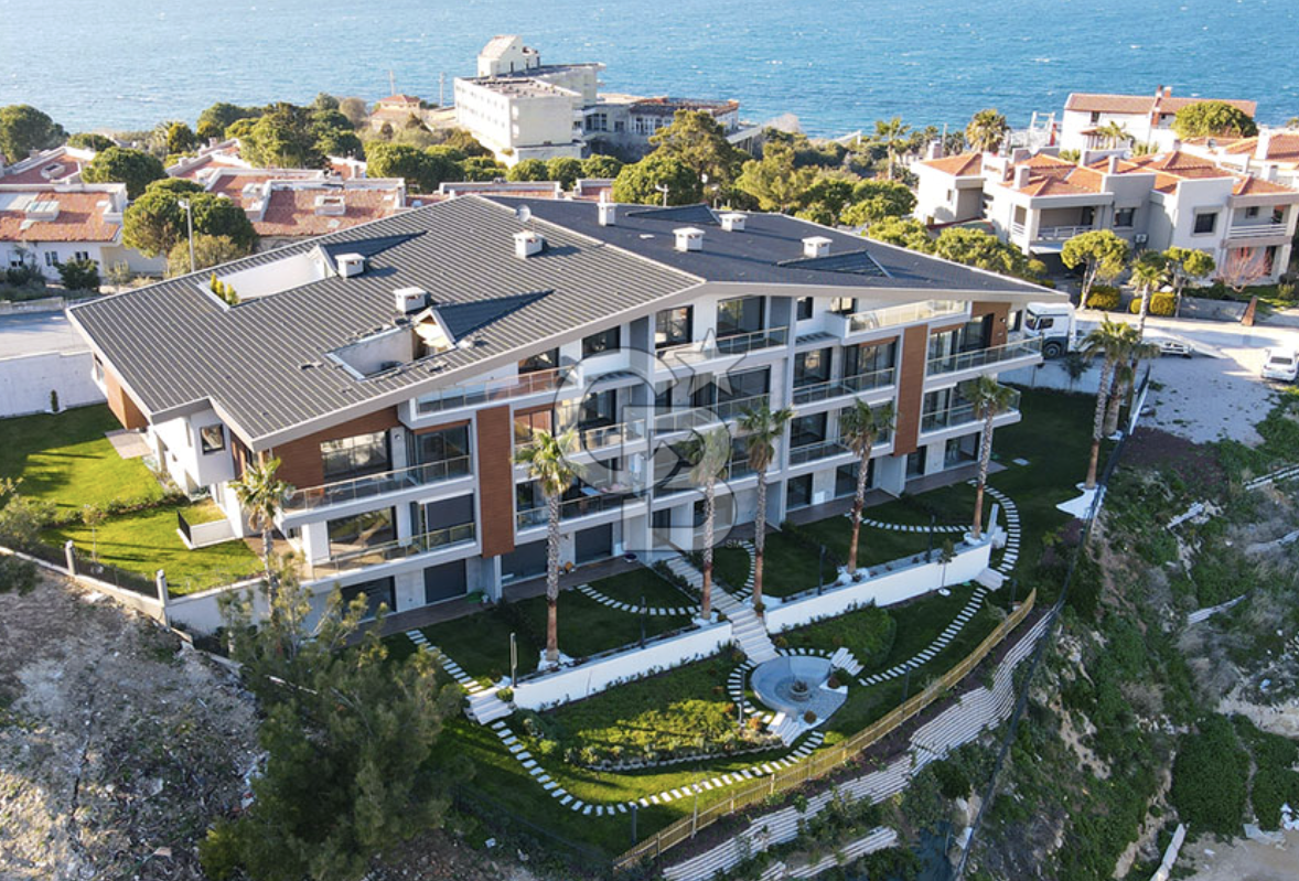 Panaroma Modern Sitesinde 2+1 Bahçeli Lüks Daire