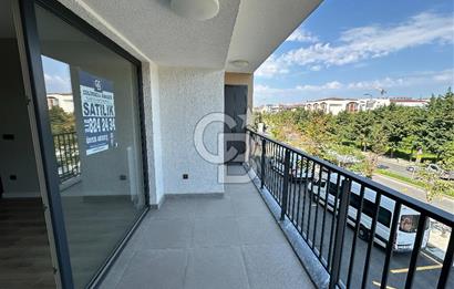 SANCAKTEPE SİNPAŞ BOULEVARD SIFIR SATILIK 2+1 DAİRE
