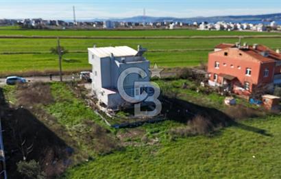 LAPSEKİ ÇARDAK’TA BOĞAZ GÖREN UYGUN FİYATLI VİLLA ARSASI