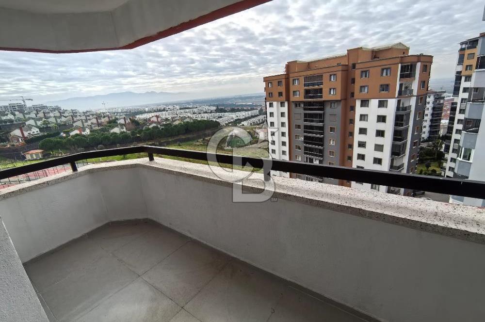 İzmir Menemen Ulukent 9 Eylül Mah. 120m² 3+1 Kiralık Daire CB PH