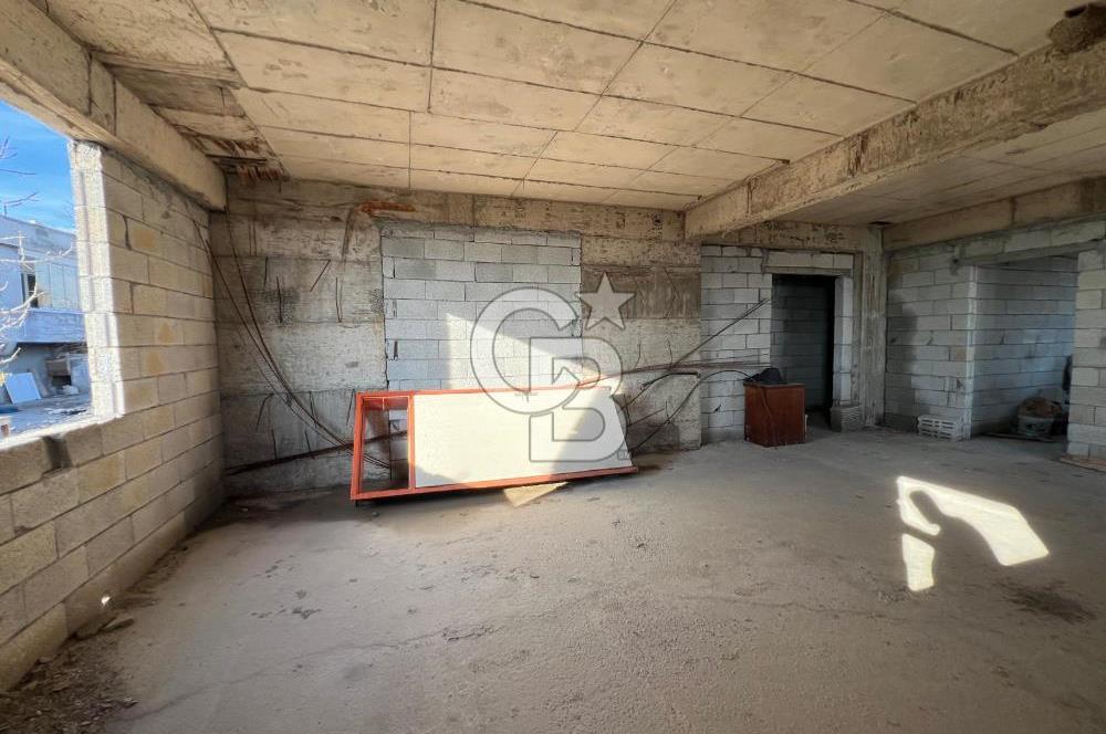 CB'DEN KÖSELİDE 2 KATLI KARGASI BİTMİŞ SATILIK BAĞ EVİ