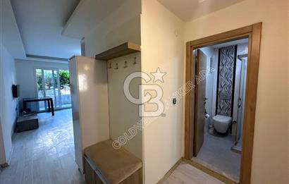 KUSADASI MERKEZDE SAHİLE YÜRÜME MESAF SATILIK 1+1 EŞYALI DAİRE
