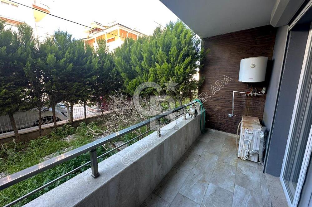 KUSADASI MERKEZDE SAHİLE YÜRÜME MESAF SATILIK 1+1 EŞYALI DAİRE