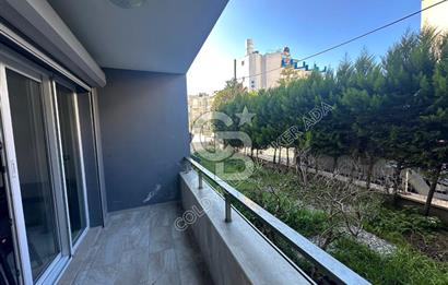 KUSADASI MERKEZDE SAHİLE YÜRÜME MESAF SATILIK 1+1 EŞYALI DAİRE