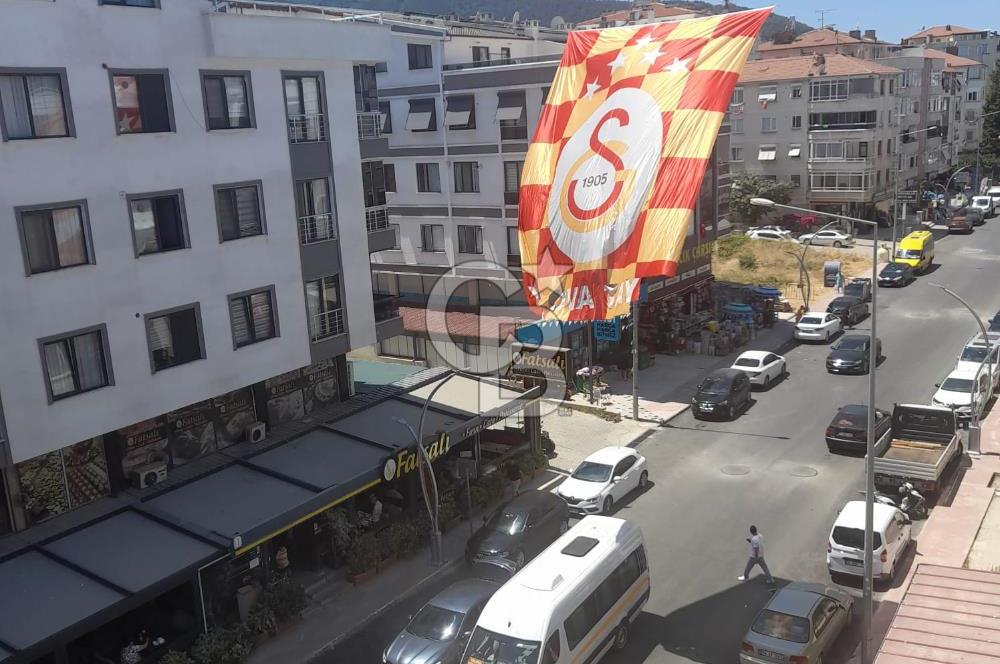 YALOVA ÇINARCIK'DA CADDE ÜZERİNDE DUBLEKS DAİRE