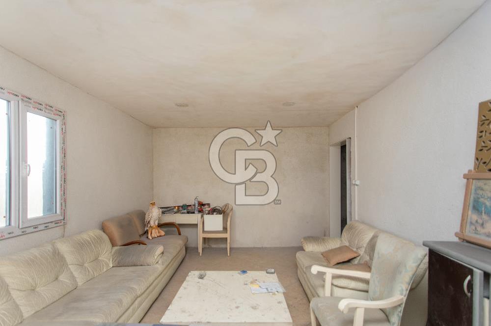 Buca Seyhan Mah. Komple Satılık Bina