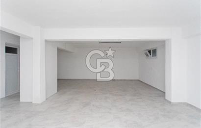 Foça Kazım Dirik Mah. Karayol Üzerinde Kiralık Dükkan