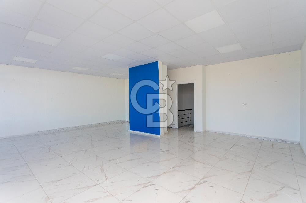 Foça Kazım Dirik Mah. Karayol Üzerinde Kiralık Dükkan