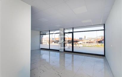 Foça Kazım Dirik Mah. Karayol Üzerinde Kiralık Dükkan