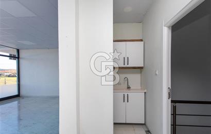 Foça Kazım Dirik Mah. Karayol Üzerinde Kiralık Dükkan