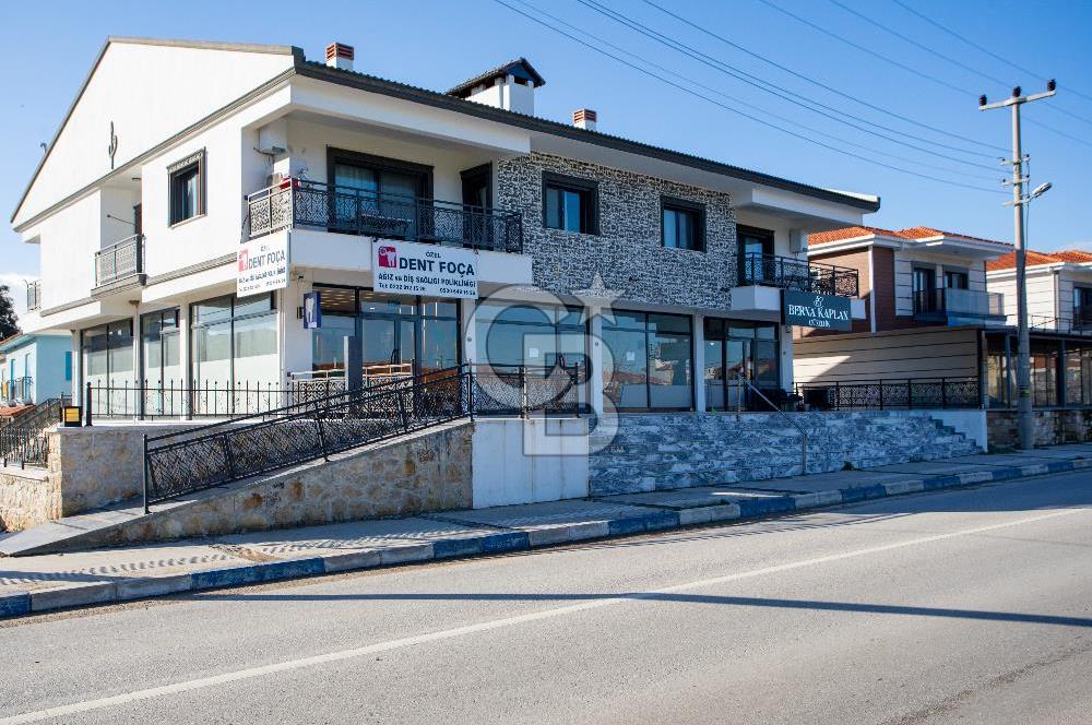 Foça Kazım Dirik Mah. Karayol Üzerinde Kiralık Dükkan