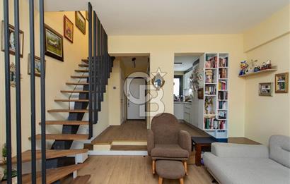 Yenifoça'da Full Deniz Manzaralı Satılık 3+1 Villa