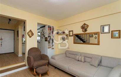 Yenifoça'da Full Deniz Manzaralı Satılık 3+1 Villa