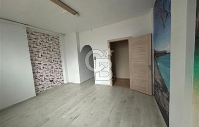 Altıyol Söğütlüçeşme caddesine bakan tabela değerli ofis