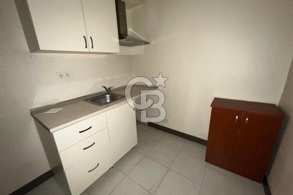 Altıyol Söğütlüçeşme caddesine bakan tabela değerli ofis