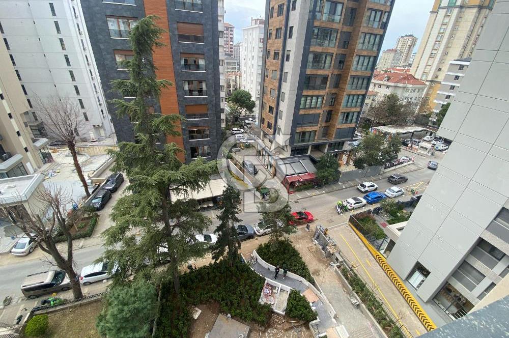 ERENKÖY BAĞDAT CADDESİNE 1.SOKAK'TA 3+1 BALKONLU NET 100M2 DAİRE