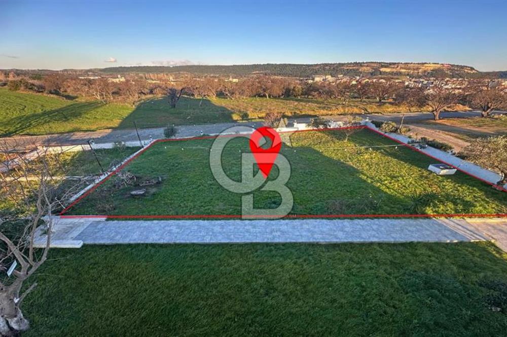 Eceabat Deniz Manzaralı 24 Odalı Otel + 712 m² İmarlı Arsa – Tarih ve Turizm Cenneti!