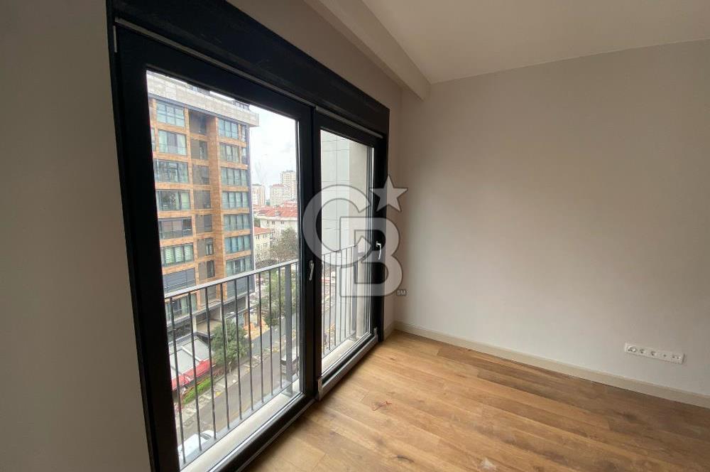 ERENKÖY BAĞDAT CADDESİNE 1.SOKAK'TA 3+1 BALKONLU NET 100M2 DAİRE