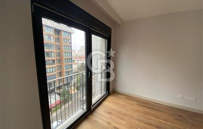 ERENKÖY BAĞDAT CADDESİNE 1.SOKAK'TA 3+1 BALKONLU NET 100M2 DAİRE